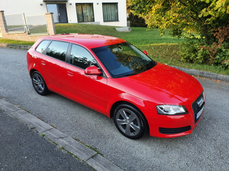Audi A3 1.6 MPI 75 kW Sportback Attraction