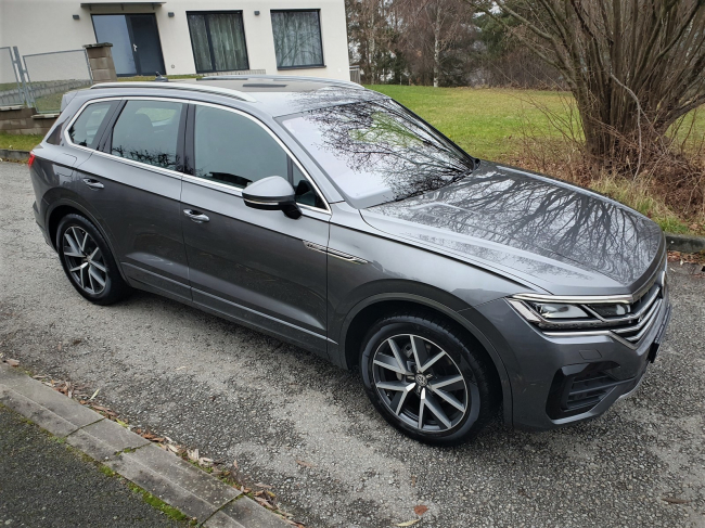 Volkswagen Touareg 3.0 TDI 210 kW R-LINE