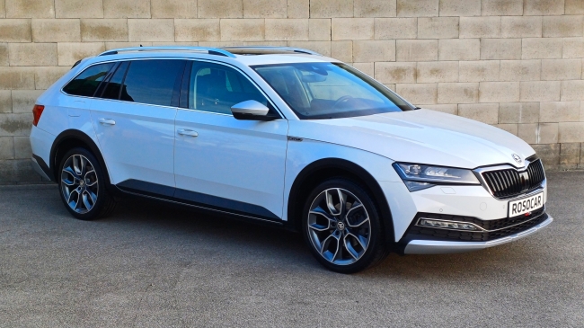 Škoda Superb combi 2.0 TDI 147 kW DSG+F1 SCOUT