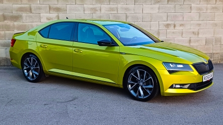 Škoda Superb 2.0 TDI 140 kW 4x4 DSG+F1 SPORTLINE